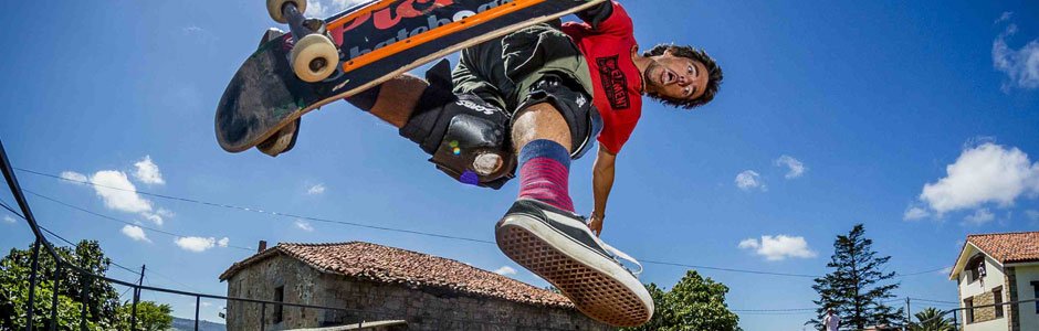 NEW TEAMRIDER FONI